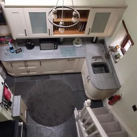 Wonderful 2-bedroom With Hot Tub 5* Views Сasa de vacaciones Holmrook