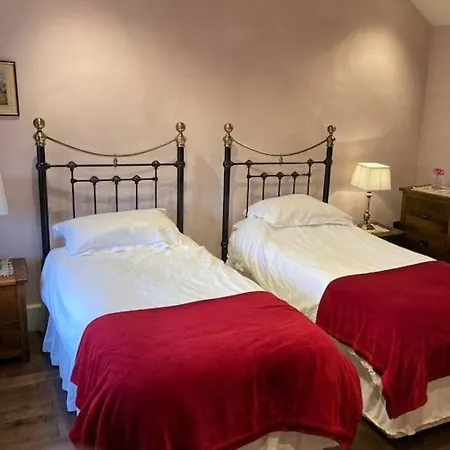 Wonderful 2-bedroom With Hot Tub 5* Views * Holmrook